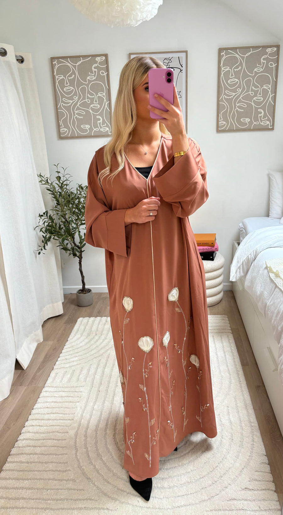 Abaya Dubai