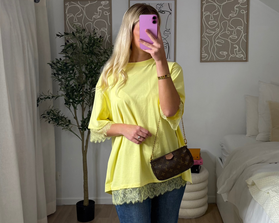 T-shirt dentelle Divine