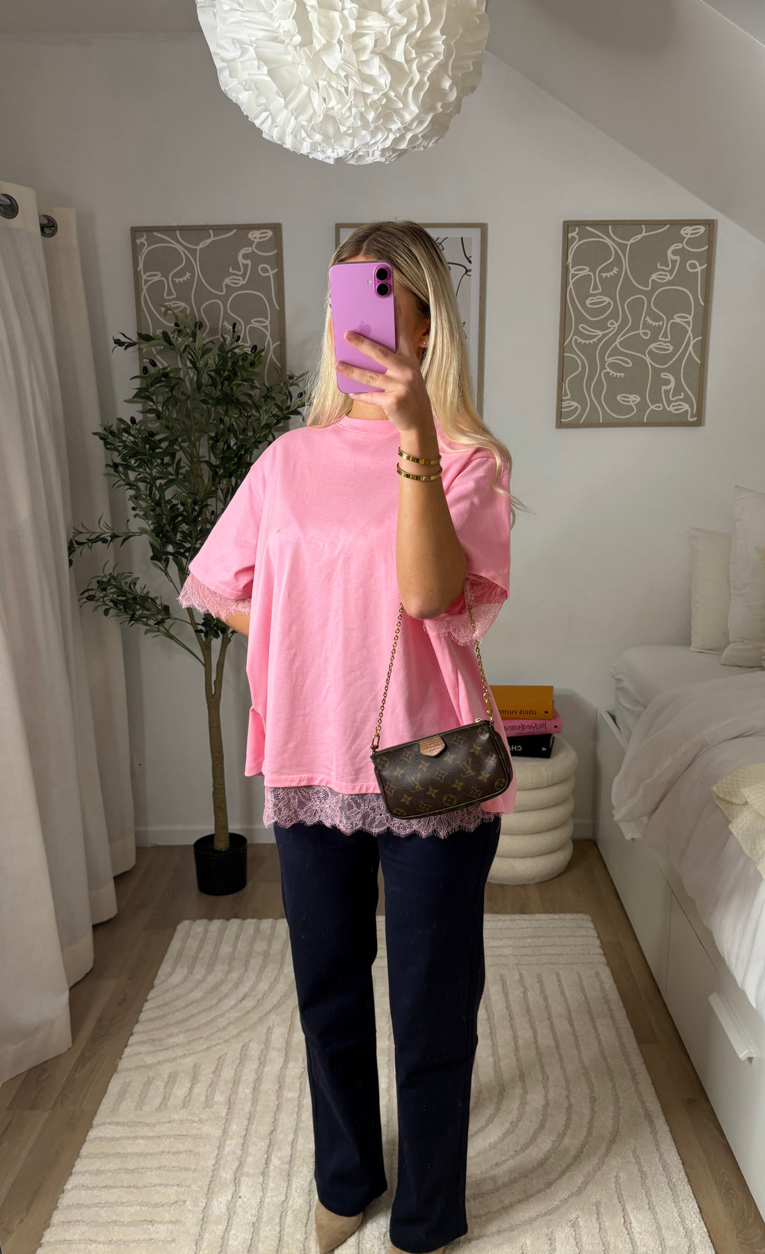 T-shirt dentelle Divine